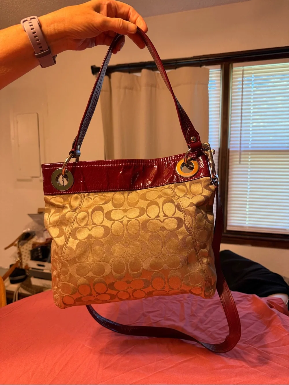 Coach classic shoulder